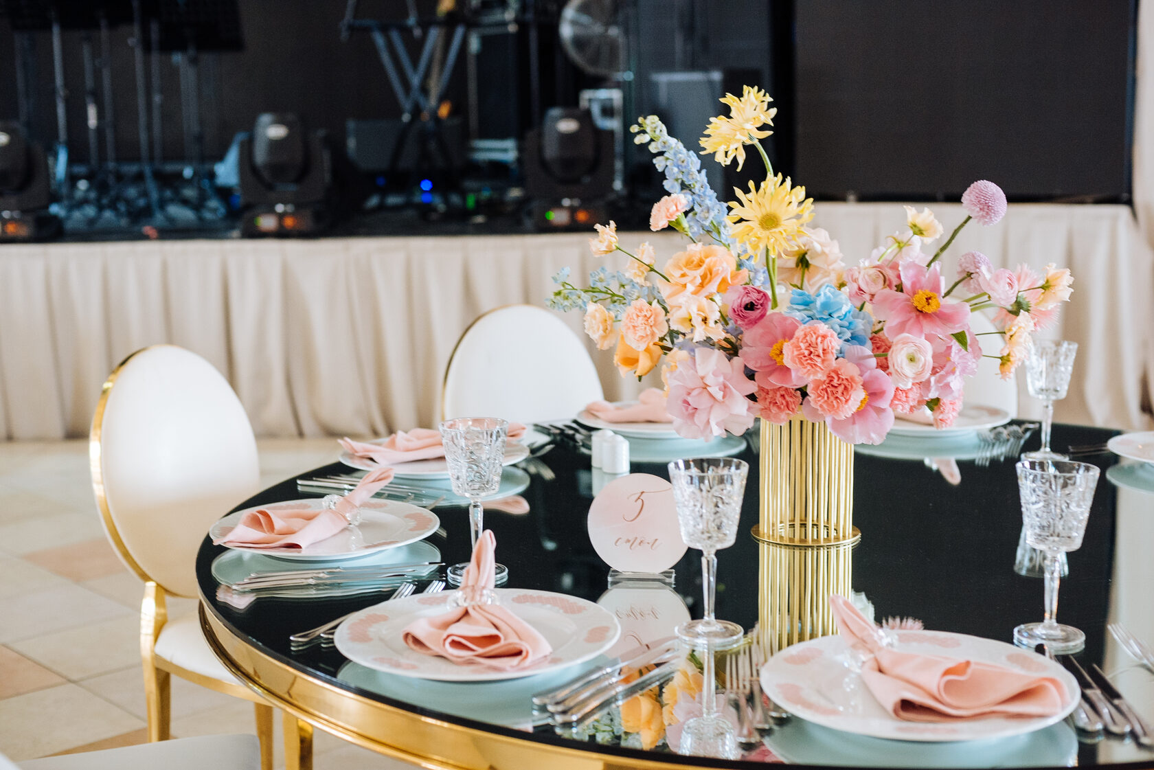 Стол зеркальный премиум